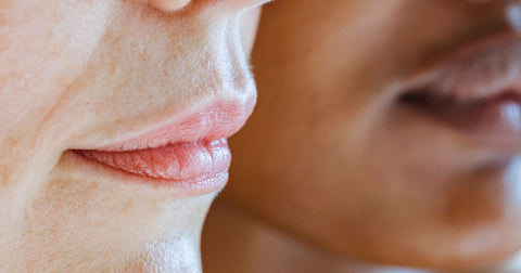 Pele Oleosa e Poros Dilatados: A rotina de skincare ideal para controlar o brilho e minimizar a aparência