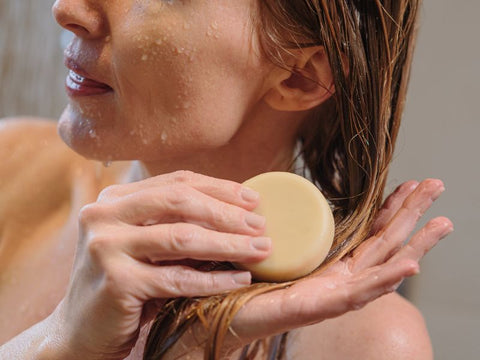 Cosméticos para Cabelo: 5 Vantagens dos Produtos Ozonizados